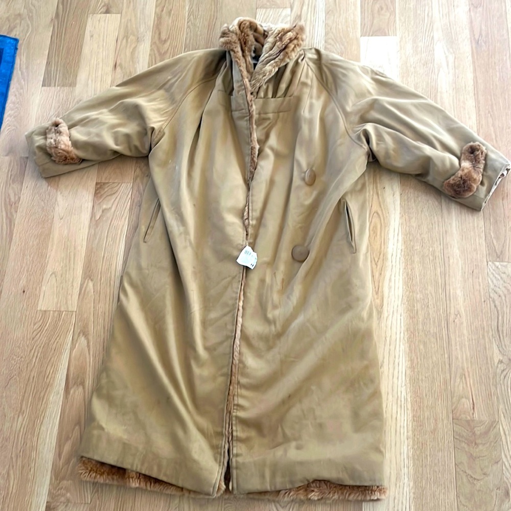 Vintage Fendi fur lined long coat with Fendi buttons and lining